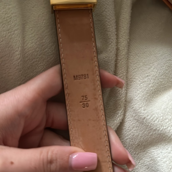 Louis Vuitton Monogram Belt - Picture 4 of 6